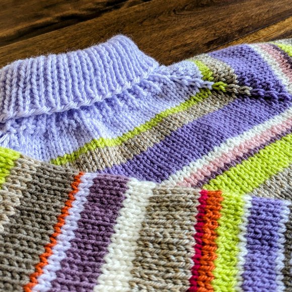 Colorfull striped Overseized long sleeved Hand knit sweater pullover turtle neck - Picture 2 of 2